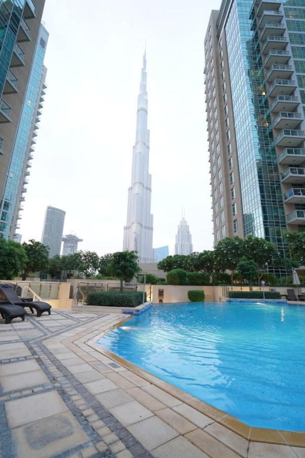 Elite Royal Apartment - Full Burj Khalifa & Fountain View - Palace ドバイ エクステリア 写真